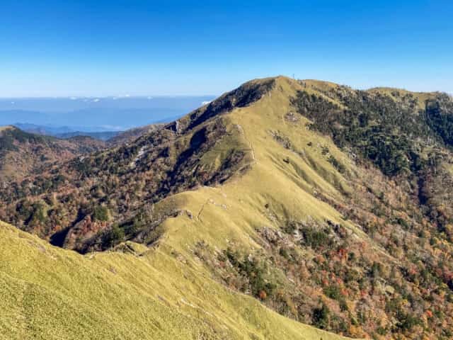 剣山 馬の背