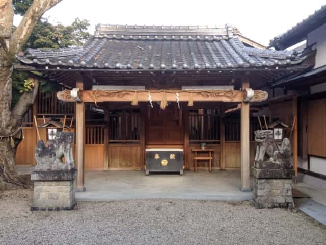 蛭子神社 拝殿 (市守宮比定地)