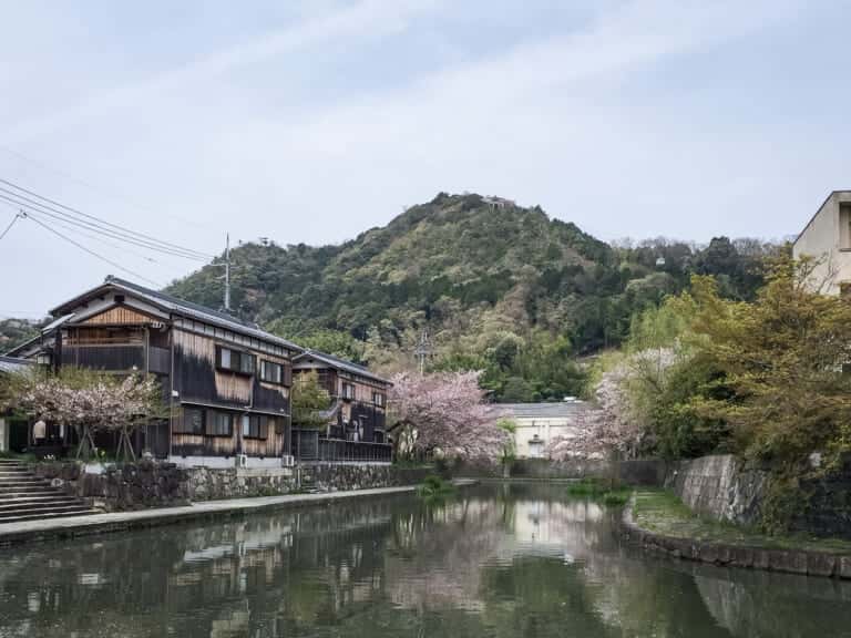 日牟禮八幡宮そばの八幡堀