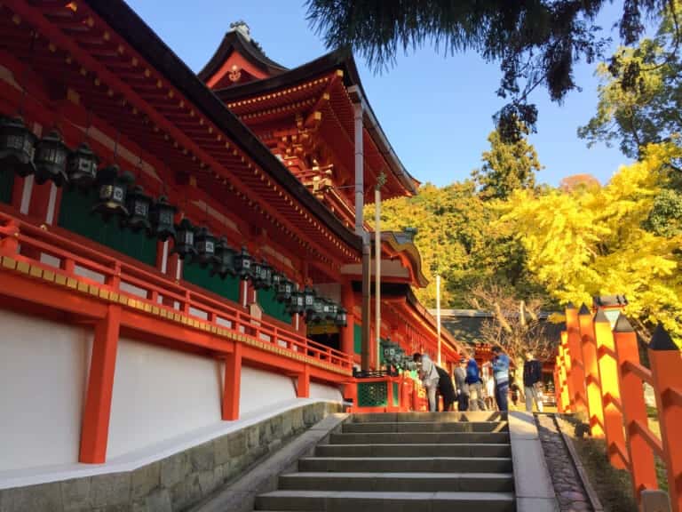 春日大社の中門・御廊