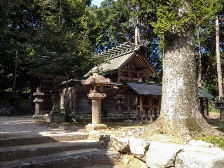 阿紀神社 (宇多秋宮比定地)