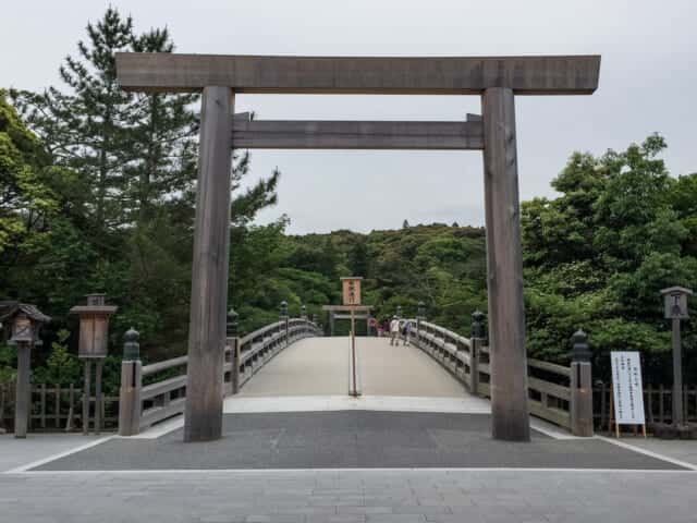 伊勢神宮の表玄関となる宇治橋