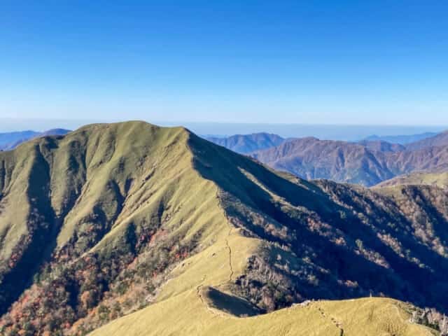 剣山頂上よりの展望