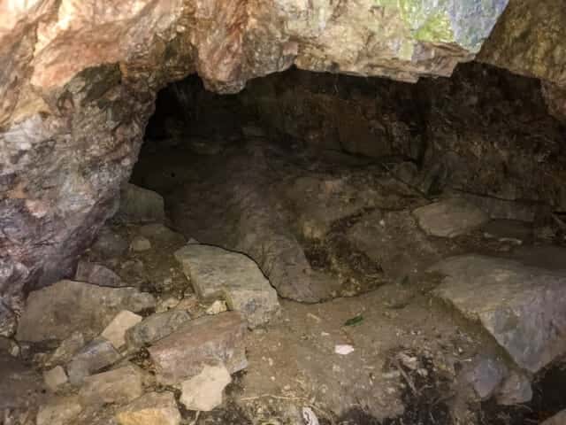 若杉山遺跡 発掘調査現場