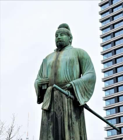 和気清麻呂像