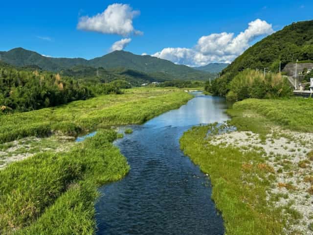 鮎喰川