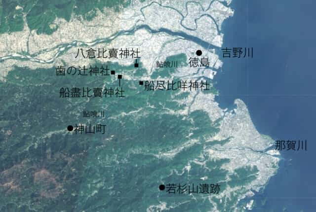 八倉比賣神社、鮎喰川上流と神山町周辺の地勢
