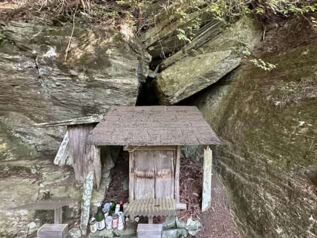 邪馬台国の北方を結界する天磐戸神社